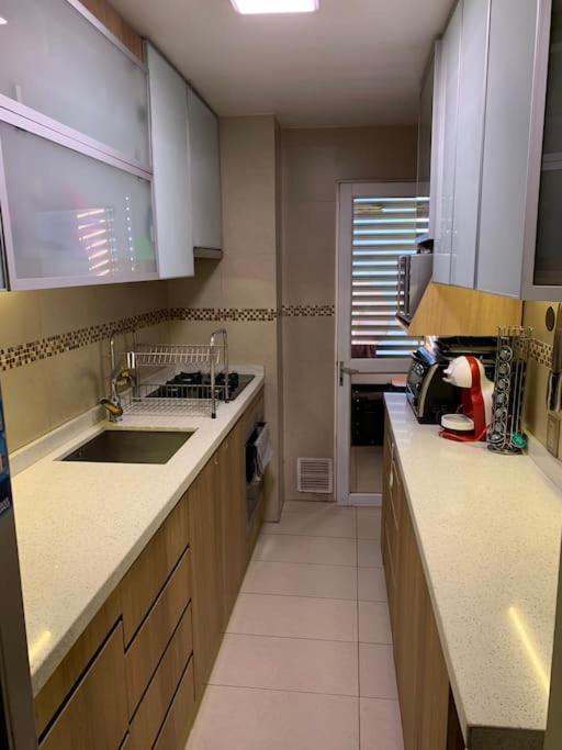 Increible Piso Moderno Servicios Y Metro A 100 Mts Apartamento *
